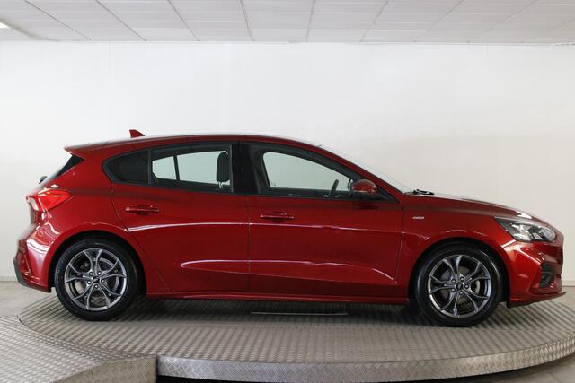 Ford FOCUS 1.0 EcoBoost ST Line Business 125 PK. Airco | Cruise | Carplay | Lichtmetaal | Org. NL.