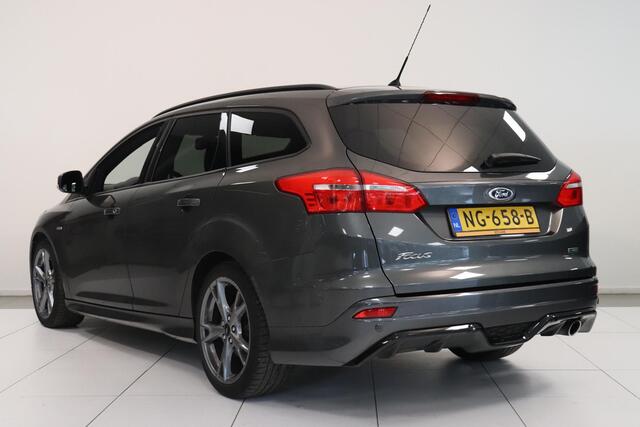 Ford FOCUS Wagon 1.5 ST-Line | Climate control | Cruise control | Navigatie | 18"lichtmetaal | Parkeersensoren | AppleCarplay AndroidAuto |