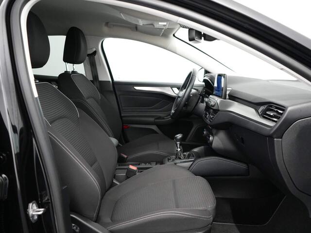 Ford FOCUS Wagon 1.0 EcoBoost Hybrid Titanium X Business | Carplay | Camera | Trekhaak