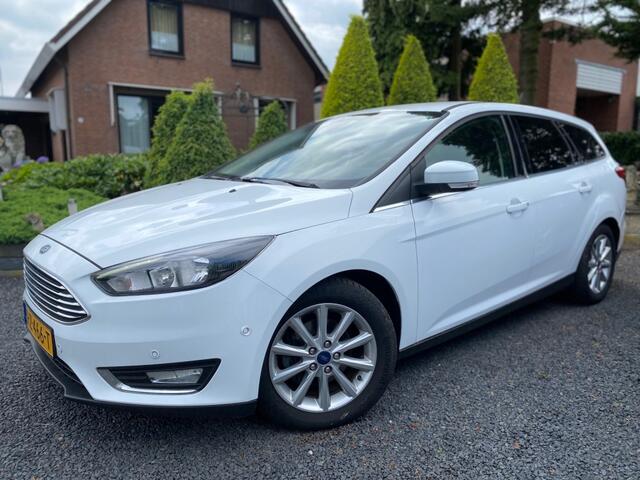 Ford FOCUS 1.5 TDCI TITANIUM Automaat Apple carplay ECC Keyless Parking assistant