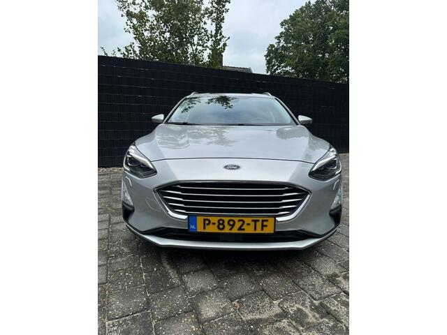 Ford FOCUS 1.5 ECOB. TIT. BNS **DAB//BenO//CARPLAY**