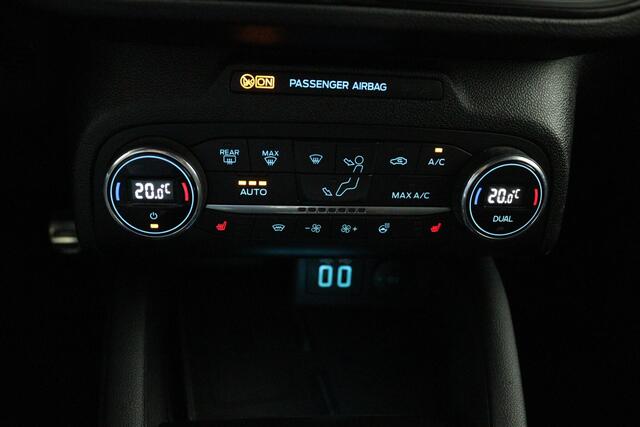 Ford FOCUS Wagon 1.0 EcoBoost Hybrid ST*ECC*NAVI*ACC*STOELVERW*