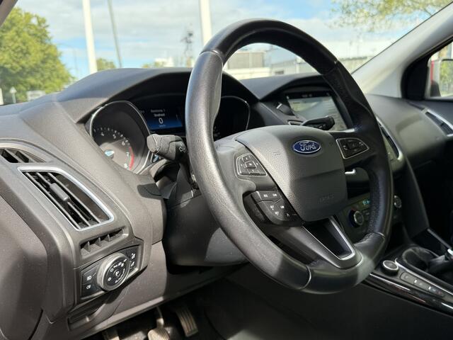 Ford FOCUS BWJ 2018 | 1.0 126PK Titanium | TREKHAAK | CAMERA | CLIMA | NAVI | CARPLAY | SPORTSTOELEN | CRUISE | PDC 2X