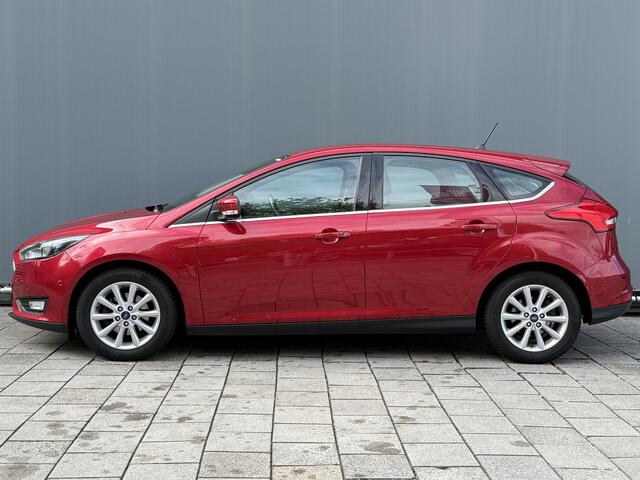 Ford FOCUS BWJ 2018 | 1.0 126PK Titanium | TREKHAAK | CAMERA | CLIMA | NAVI | CARPLAY | SPORTSTOELEN | CRUISE | PDC 2X