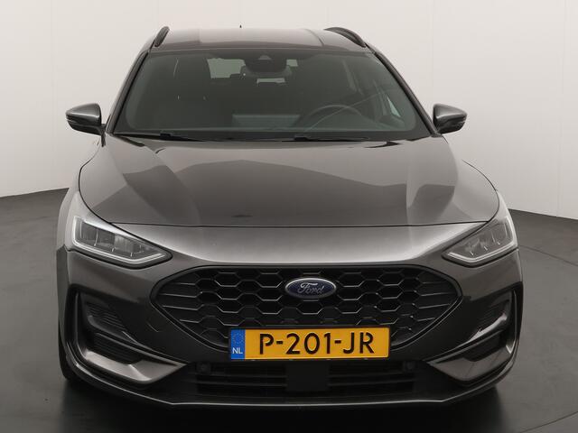 Ford FOCUS Wagon EcoBoost Hybrid 125pk ST Line | Trekhaak | Dealer onderhouden | Nw. model | Led | Clima |