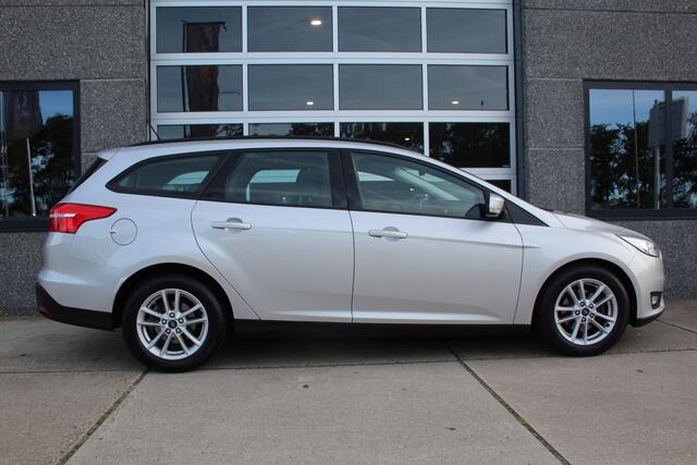 Ford FOCUS Wagon 1.0 Lease Edition 126 Pk Nieuwe Distributie