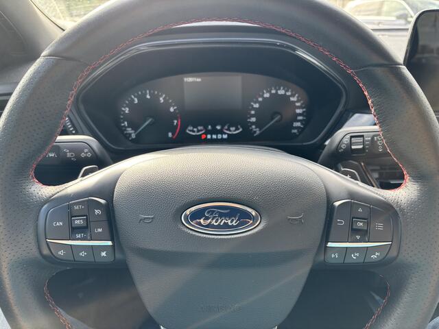 Ford FOCUS 5DRS 1.5 EcoBoost Automaat ST Line Business Trekhaak / Full LED / Camera