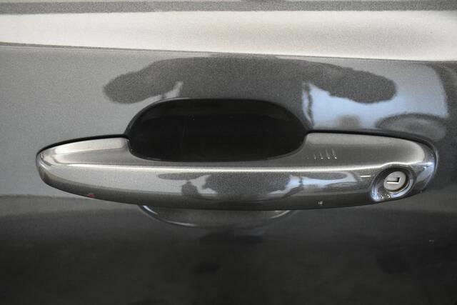 Ford FOCUS Wagon 1.0 EcoBoost Hybrid ST Line Style Trekh Camera Winterpack Keyless