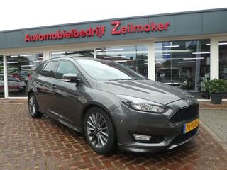 ford-focus-wagon-1.5-tdci-st-line-a