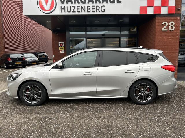Ford FOCUS Wagon 1.0 EcoBoost ST Line Business // LED // NAVI + CARPLAY // PDC V+A // CRUISE // TREKHAAK!!
