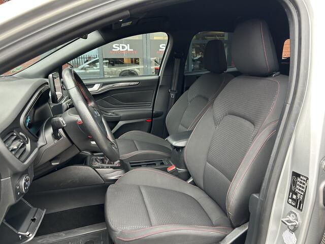 Ford FOCUS Wagon 1.0 EcoBoost ST Line Business // LED // NAVI + CARPLAY // PDC V+A // CRUISE // TREKHAAK!!