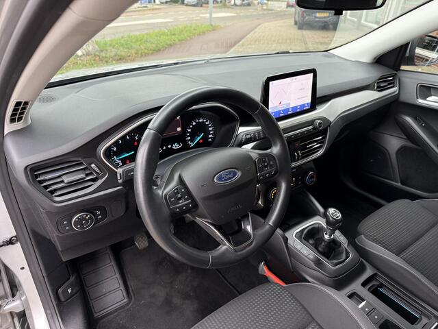 Ford FOCUS Wagon 1.0 EcoBoost Trend Edition Business | navigatie | Apple Carplay/Android Auto | parkeersensoren |