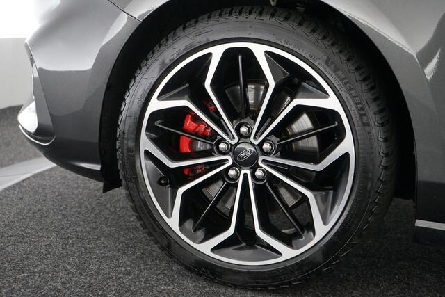 Ford FOCUS Wagon 1.0 EcoBoost ST Line X Business