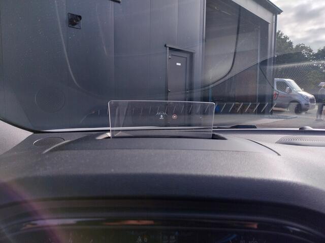 Ford FOCUS 1.0 EcoBoost ST Line PANO DAK ADAPT CRUISE HUD CAMERA B&O SOUND LED NAVI 18 INCH