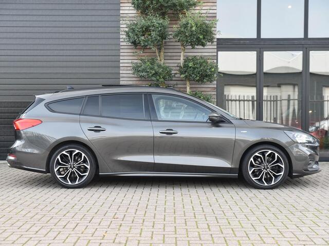 Ford FOCUS Wagon 1.5 EcoBoost ST Line Business
