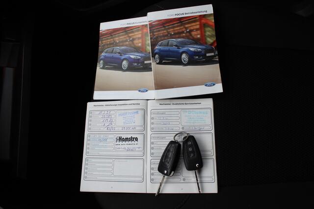 Ford FOCUS Wagon 1.0i "Business Edition" Cruise - Navi - PDC !!! 125 Pk