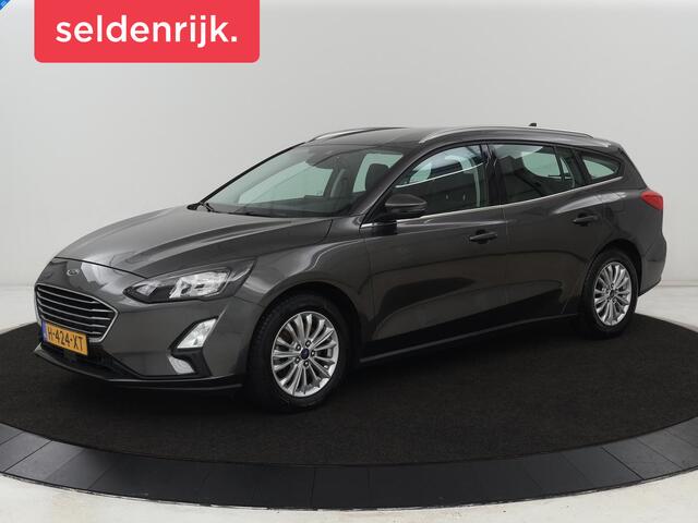 Ford FOCUS 1.0 EcoBoost Titanium | Trekhaak | Carplay | Navigatie | Keyless | Full LED | Parkeerhulp | Climate control | Cruise control