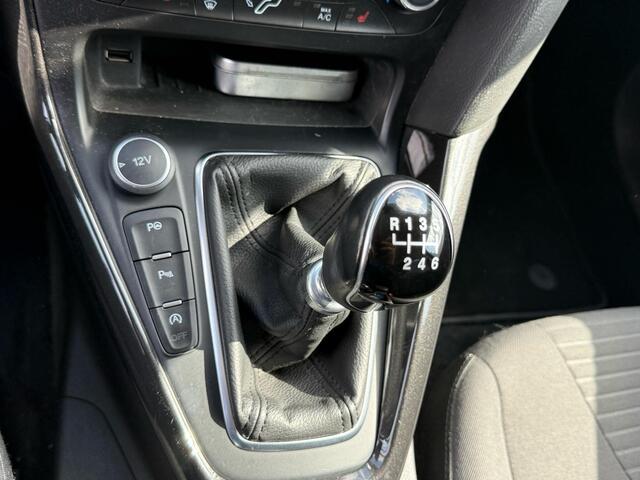 Ford FOCUS Wagon 1.5 Ecoboost Titanium 150pk 17 inch Velgen | Stoelverwarming | Navigatie | SYNC 3 | Voorruit verwarming | Cruise control