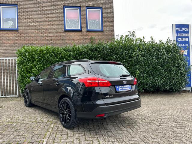 Ford FOCUS Wagon 1.0 First Edition Cruise C, Stoelverw, Stuurverw, Airco!!!! DONDERDAG 16-10 ZIJN WIJ GEOPEND VAN 10:00 / 15:00!!!