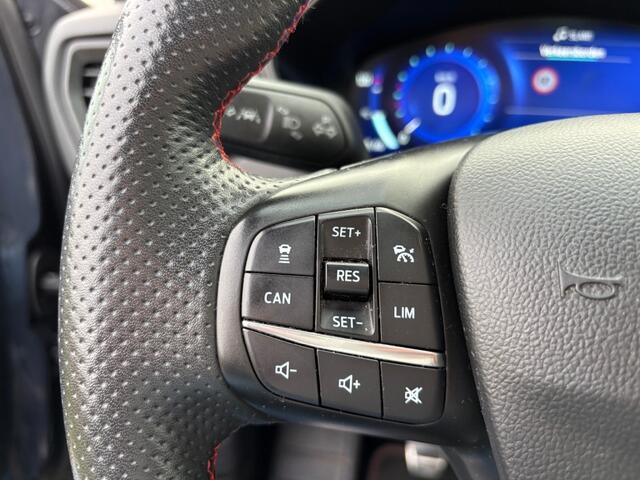 Ford FOCUS 1.0 EBH ST L. XBNS / BOMVOL / PANO / HEAD UP