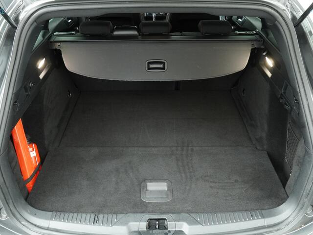 Ford FOCUS Wagon Ecoboost 125 pk ST-line | Winter Pack | 4 seiz. banden | Navi | Clima | Cruise | Dr. loos Apple Carplay