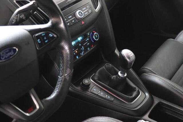 Ford FOCUS 2.0 ST Recaro, SYNC, Stoel/Stuurverwarming, Cruise Control, Bluetooth