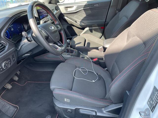 Ford FOCUS Wagon 1.0 EcoBoost ST Line X Business | AGR-stoelen | Winter Pack | Full LED | 18 inch lichtmetalen velgen