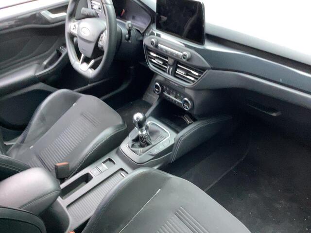 Ford FOCUS 2.3 EcoBoost ST-3 280pk | Winter Pack | Adaptive LED | Achteruitrijcamera