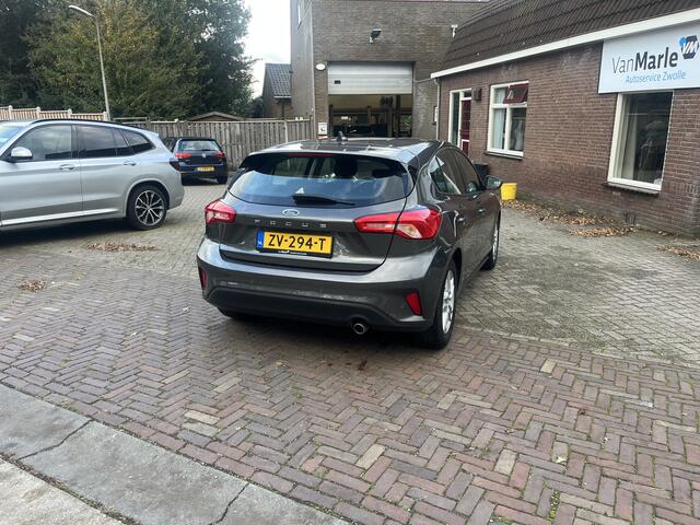 Ford FOCUS 1.0 EcoBoost Business STOEL- EN STUURVERWARMING CRUISE NAVI KEYLESS