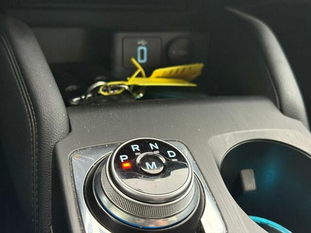 Ford FOCUS Wagon 1.0 EcoBoost Titanium Business