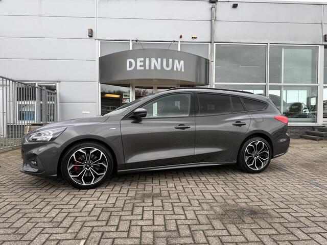 Ford FOCUS Wagon 1.5 EcoBoost ST Line Business Automaat Panoramadak, Trekhaak, Camera, elektr.klep, etc..!!