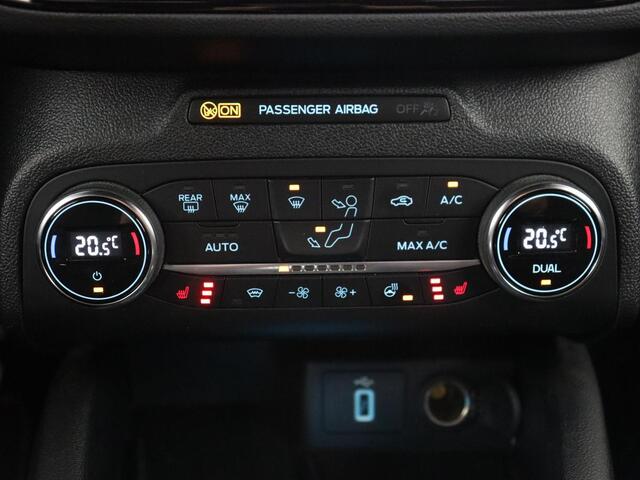 Ford FOCUS 1.0 EcoBoost Hybrid ST Line X | Trekhaak | Stoel & stuurverwarming | Head-Up | Adaptive cruise | Camera | B&O Sound | Digital Cockpit | Carplay | Keyless | Full LED | Comfortstoelen | Park Assist