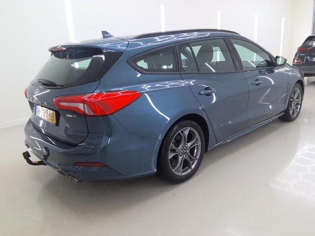 Ford FOCUS 125pk EcoB Hybrid ST Line Navi Trekhaak Winter pack B&O Adap. Cruise AGR Stoel Wagon