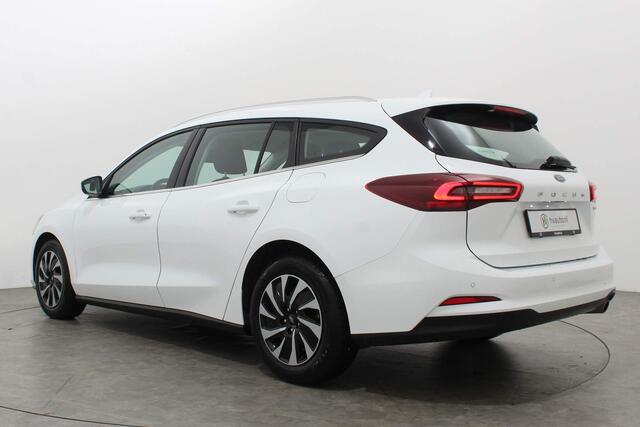 Ford FOCUS Wagon 1.0 ECOBOOST HYBRID 125PK TITANIUM | Navi | Winterpakket | PDC v/a