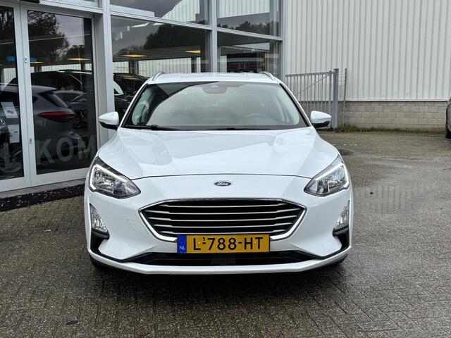 Ford FOCUS Wagon 1.0 EcoBoost Trend Edition Business NL-Auto, Navigatie, Apple Carplay/ Android Auto, Trekhaak, Led-verlichting, Airco, A-Rij-camera , Parkeerhulp, USB, Lichtmetaal.