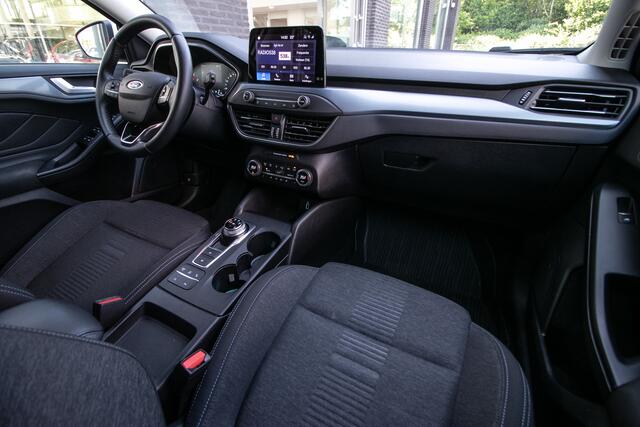 Ford FOCUS 1.0 EcoBoost Active Business Automaat Apple cp/Android auto | winterpack! | Cam