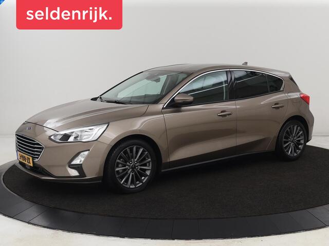 Ford FOCUS 1.0 EcoBoost Titanium | Trekhaak | Stoel & stuurverwarming | Carplay | Navigatie | Climate control | Keyless | Cruise control | Parkeerhulp | Bluetooth