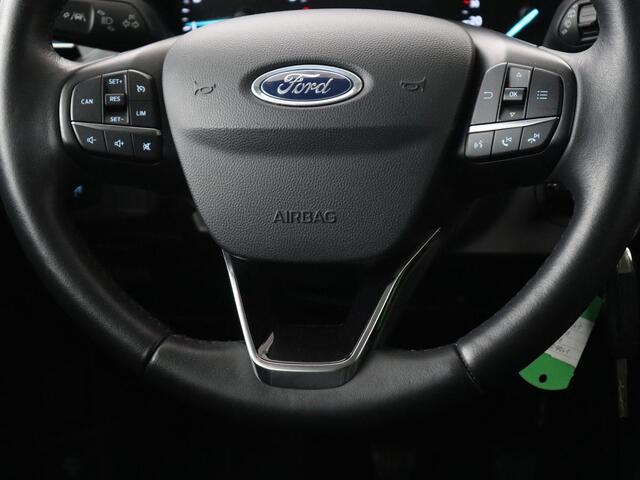 Ford FOCUS 1.0 EcoBoost Titanium | Trekhaak | Stoel & stuurverwarming | Carplay | Navigatie | Climate control | Keyless | Cruise control | Parkeerhulp | Bluetooth