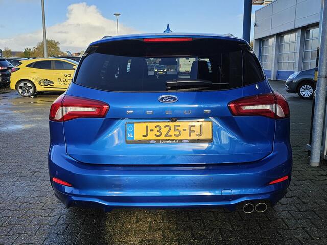 Ford FOCUS Wagon 1.5 EcoBoost ST-line Business 150 pk | Full led | PDC v+a | Trekhaak afneembaar | Keyless entry | Winterpack | Camera | Lane assist etc.