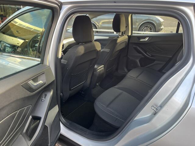 Ford FOCUS Wagon 1.0 EcoBoost Edition Business NAVI CRUISE CARPLAY