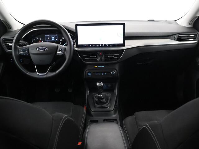 Ford FOCUS Wagon 1.0 EcoBoost Hybrid Titanium | Navigatie | Climate Control | Cruise Control | Parkeersensoren |