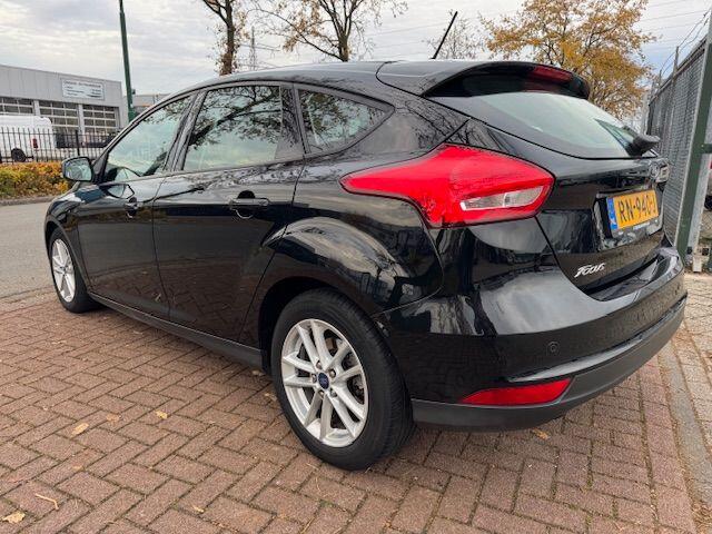 Ford FOCUS 1.0 125pk 5deurs Lease Edition Airco/ECC,Navigatie,Leder Interieur