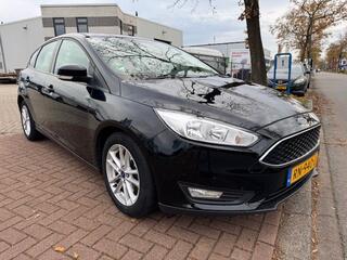 ford-focus-1.0-125pk-5deurs-lease-e