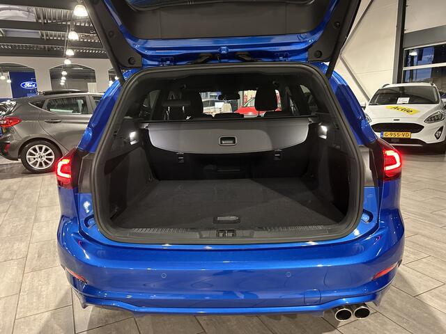Ford FOCUS Wagon ST-Line X EcoBoost Hybrid 155 pk | Winter Pack | B&O | Adapt. cruise | All Seasons | Leder | El. verst. stoel | Elek. Klep | Fabr. Gar. 02-2029
