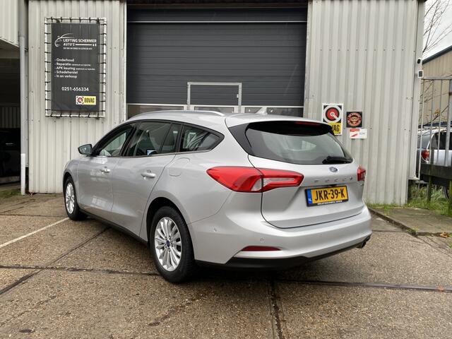 Ford FOCUS 1.0 EBH ST L. XBns