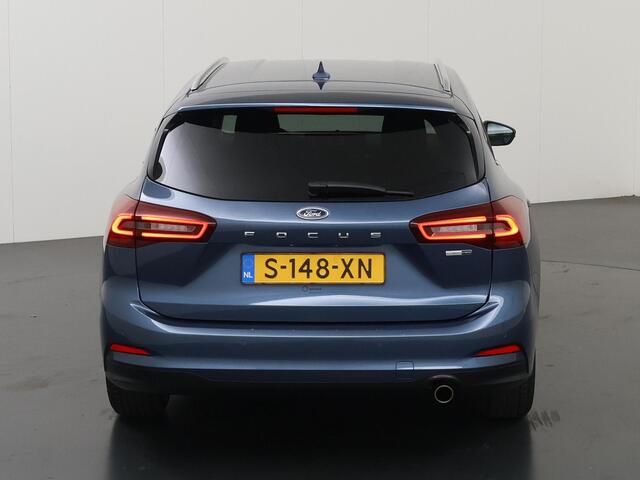 Ford FOCUS Wagon 1.0 EcoBoost Hybrid Titanium | Navigatie | Climate Control | Cruise Control | Parkeersensoren |