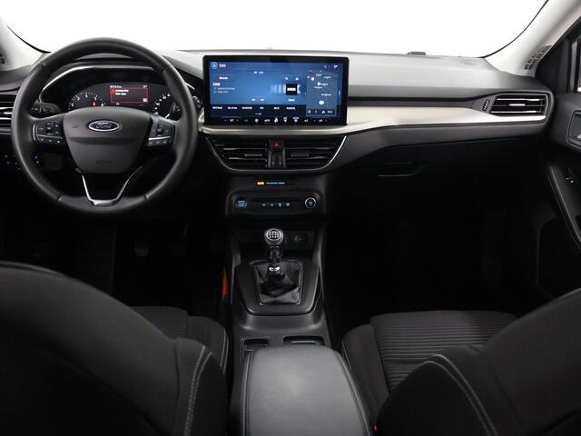 Ford FOCUS Wagon 1.0 EcoBoost Hybrid Titanium | Navigatie | Climate Control | Cruise Control | Parkeersensoren |