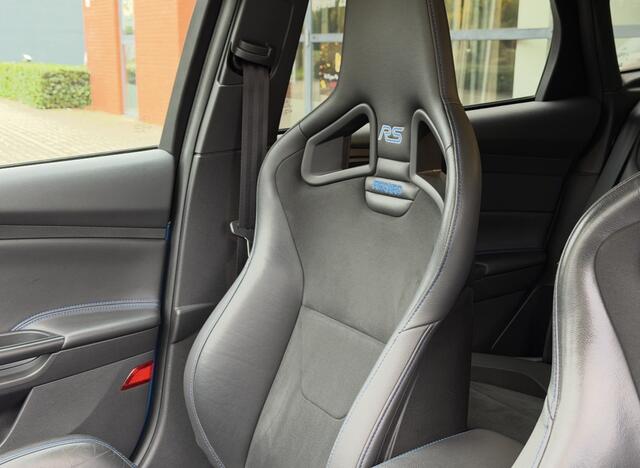 Ford FOCUS 2.3 RS, Nitrous Blue, Recaro schalen, Sony, Winter pack, Camera