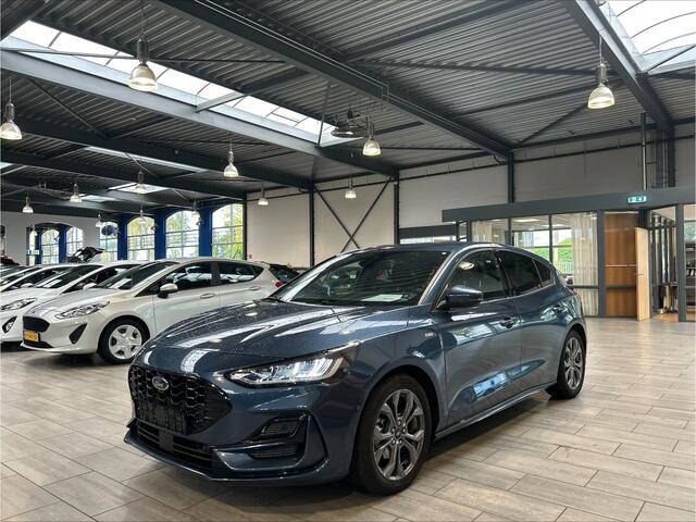 Ford FOCUS ST-Line EcoBoost Hybrid 155 pk | Winter Pack | AGR Stoel | Camera | Adapt. cruise | B&O | Full Led |