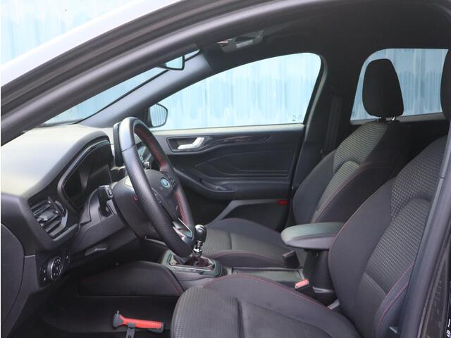 Ford FOCUS Wagon ST Line X 1.0 Hybrid 155pk H6 | NAVI | B&O PREMIUM AUDIO | ELEKRISCHE ACHTERKLEP | CLIMA |